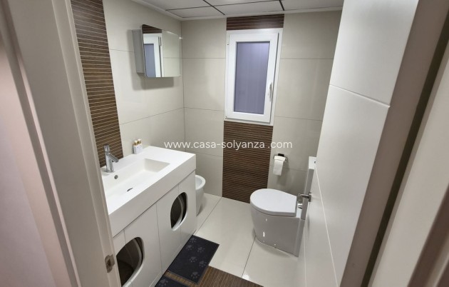 Reventa - Apartamento / piso - Torrevieja - Torrevieja Centro