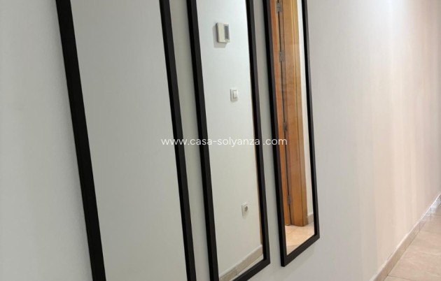 Resale - Apartment / flat - Torrevieja - Torrevieja Centro