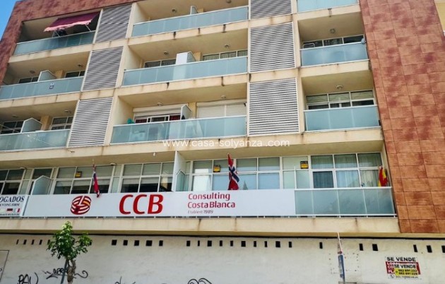 Resale - Apartment / flat - Torrevieja - Torrevieja Centro