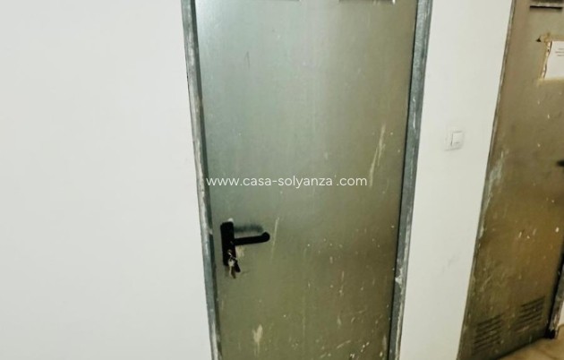 Resale - Apartment / flat - Torrevieja - Torrevieja Centro