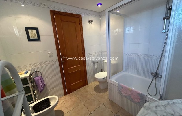 Revente - Maison de ville - Torrevieja - Torrevieja Centro