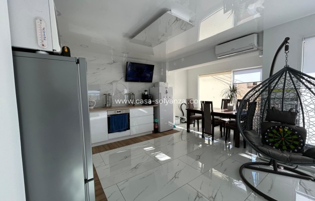 Revente - Appartement - Torrevieja - Torrevieja Centro