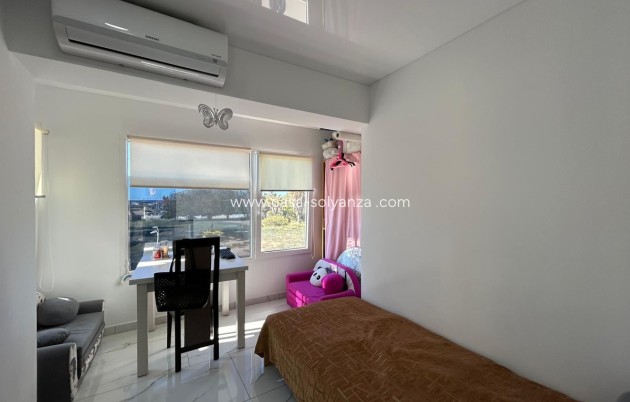 Revente - Appartement - Torrevieja - Torrevieja Centro