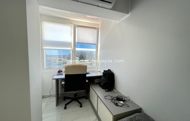 Revente - Appartement - Torrevieja - Torrevieja Centro