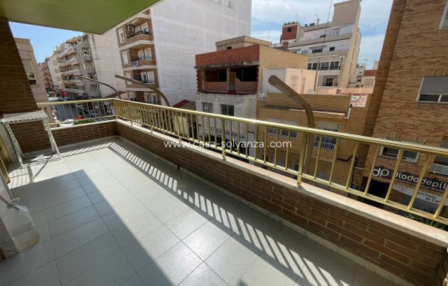 Herverkoop - Appartement / flat - Torrevieja - Torrevieja Centro