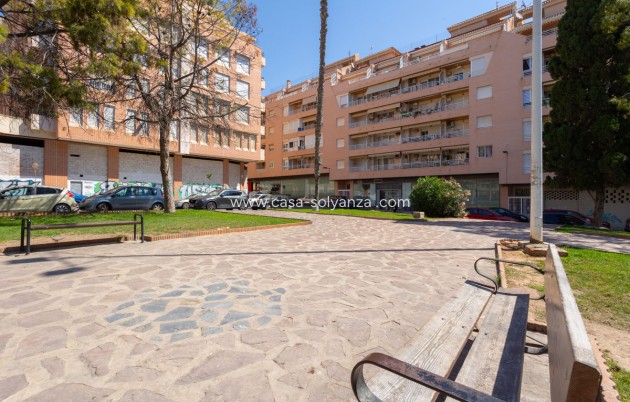 Herverkoop - Appartement / flat - Torrevieja - Torrevieja Centro