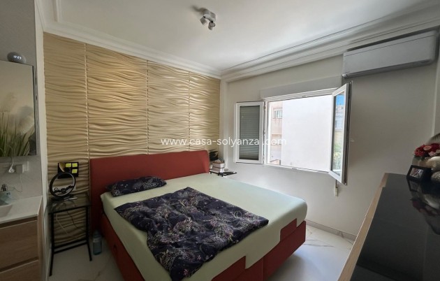 Reventa - Apartamento / piso - Torrevieja - Torrevieja Centro