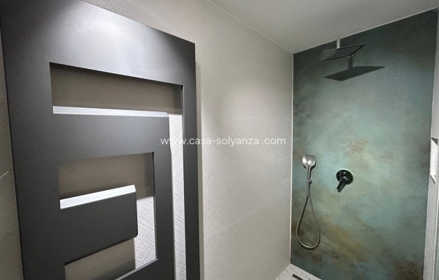 Reventa - Apartamento / piso - Torrevieja - Torrevieja Centro