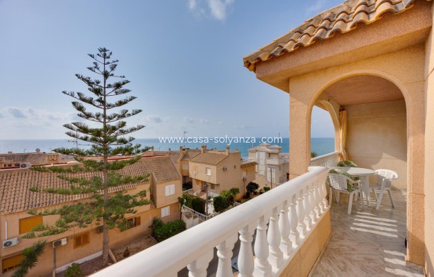 Resale - Apartment / flat - Torrevieja - Torrevieja Centro