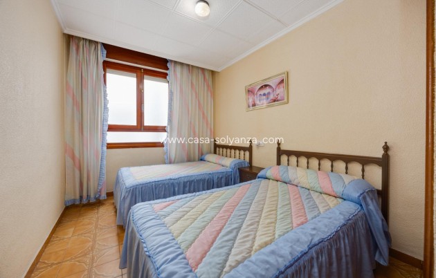 Reventa - Apartamento / piso - Torrevieja - Torrevieja Centro