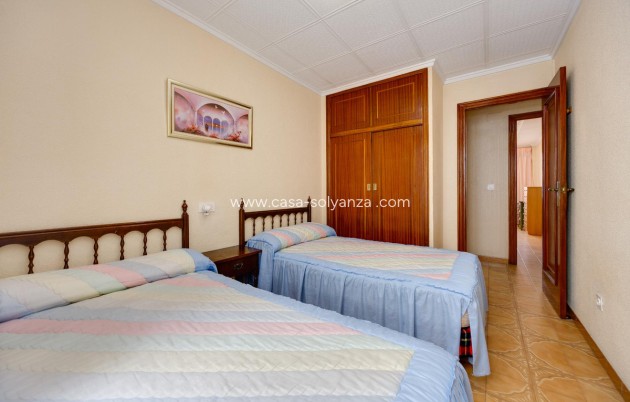 Reventa - Apartamento / piso - Torrevieja - Torrevieja Centro