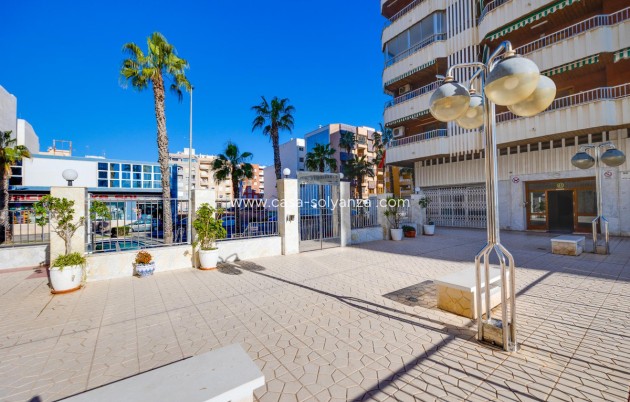 Reventa - Apartamento / piso - Torrevieja - Torrevieja Centro