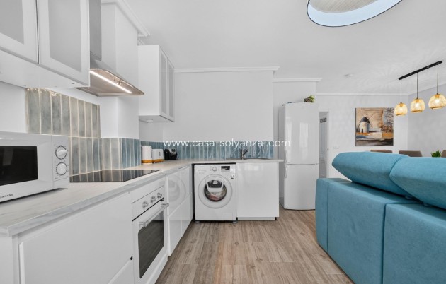 Resale - Apartment / flat - Torrevieja - Playa del Cura