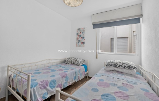 Resale - Apartment / flat - Torrevieja - Playa del Cura