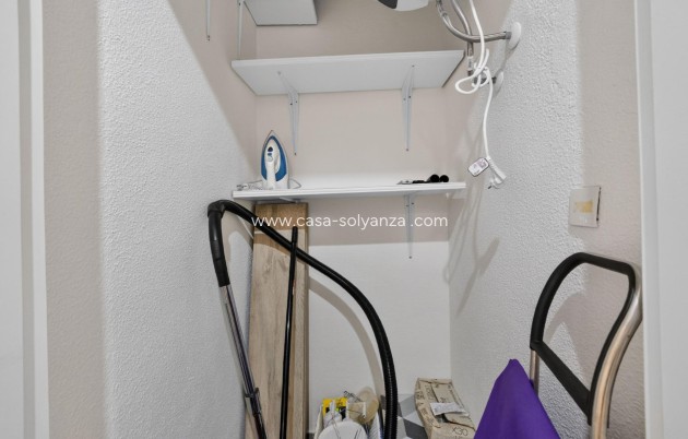 Resale - Apartment / flat - Torrevieja - Playa del Cura