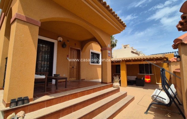 Resale - Villa - Torrevieja - Costa Blanca
