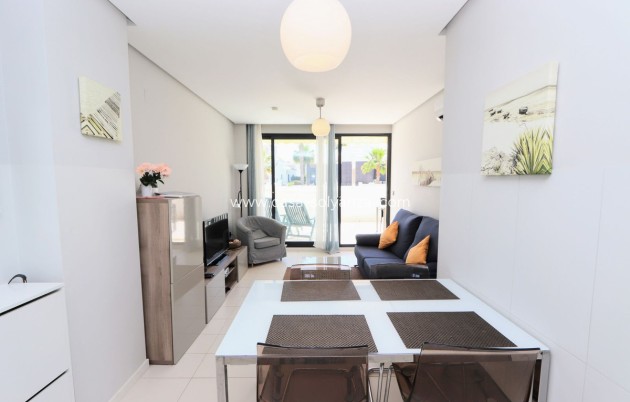 Herverkoop - Appartement / flat - Orihuela - Villamartin