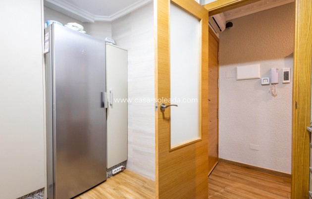 Revente - Appartement - Torrevieja - Acequion