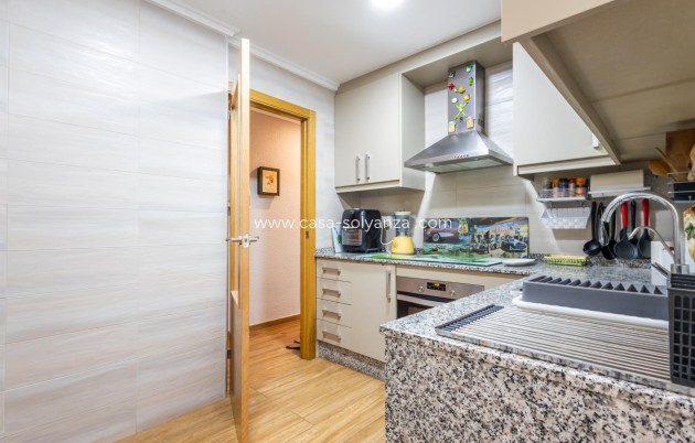 Revente - Appartement - Torrevieja - Acequion