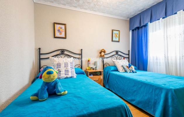 Revente - Appartement - Torrevieja - Acequion