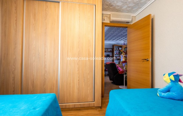 Revente - Appartement - Torrevieja - Acequion
