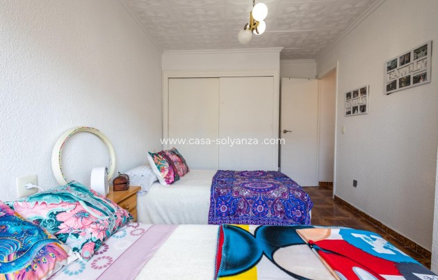 Resale - Apartment / flat - Torrevieja - Acequion