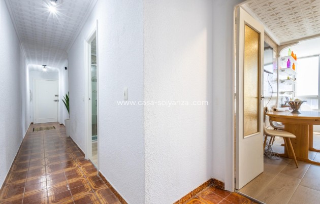 Resale - Apartment / flat - Torrevieja - Acequion
