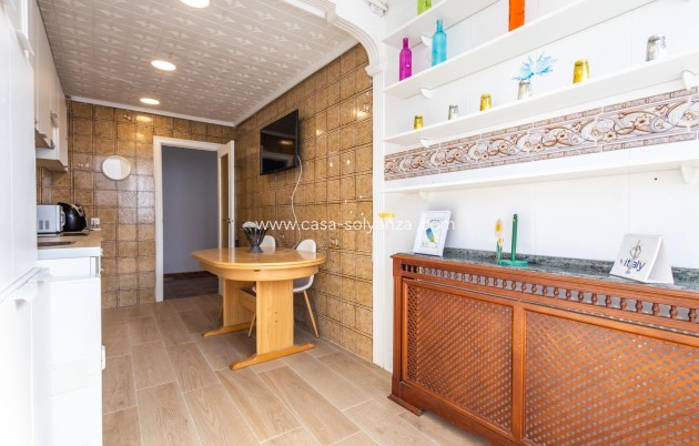 Resale - Apartment / flat - Torrevieja - Acequion