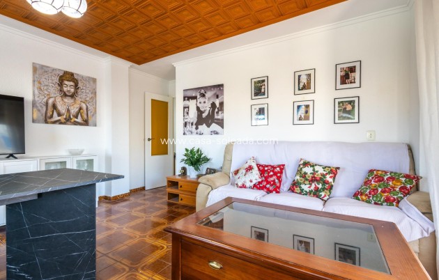 Resale - Apartment / flat - Torrevieja - Acequion