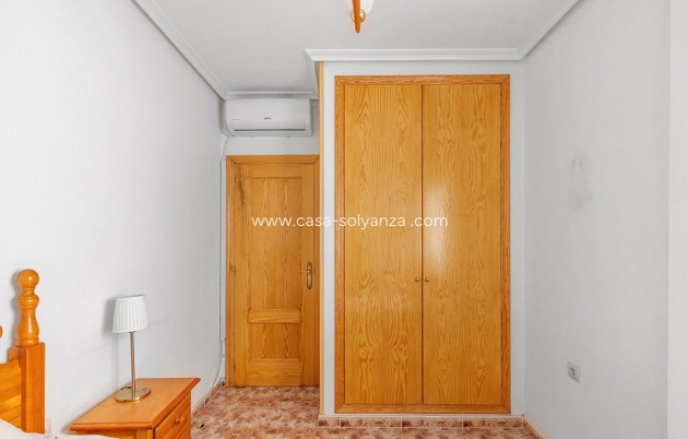 Resale - Apartment / flat - Torrevieja - La Mata