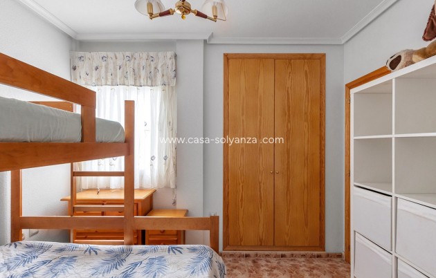 Resale - Apartment / flat - Torrevieja - La Mata