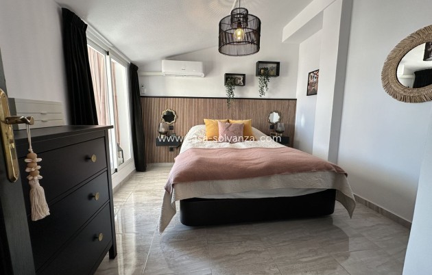 Revente - Appartement - Torrevieja - Torrevieja Centro