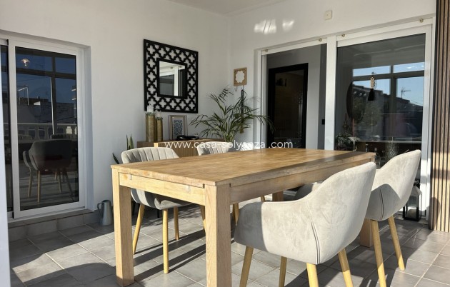 Revente - Appartement - Torrevieja - Torrevieja Centro