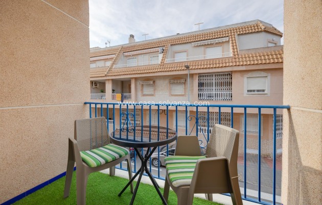 Resale - Apartment / flat - Torrevieja - Playa De Los Naufragos