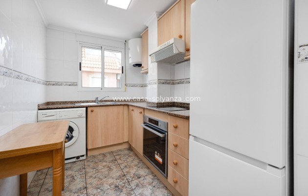 Resale - Apartment / flat - Torrevieja - Playa De Los Naufragos