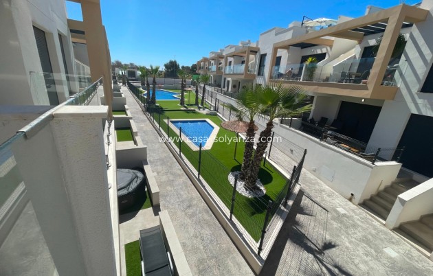 Resale - Apartment / flat - Orihuela - Villamartin