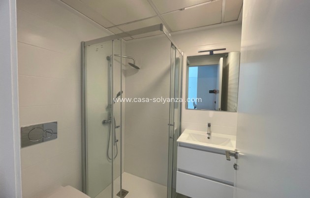 Resale - Apartment / flat - Orihuela - Villamartin