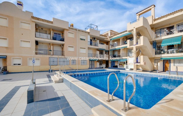 Resale - Apartment / flat - Torrevieja - Playa De Los Naufragos