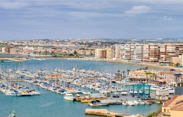 Resale - Apartment / flat - Torrevieja - Playa De Los Naufragos
