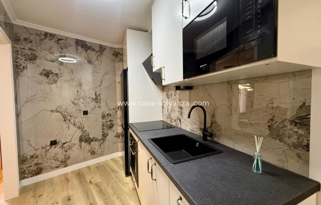 Reventa - Apartamento / piso - Torrevieja - Playa del Cura