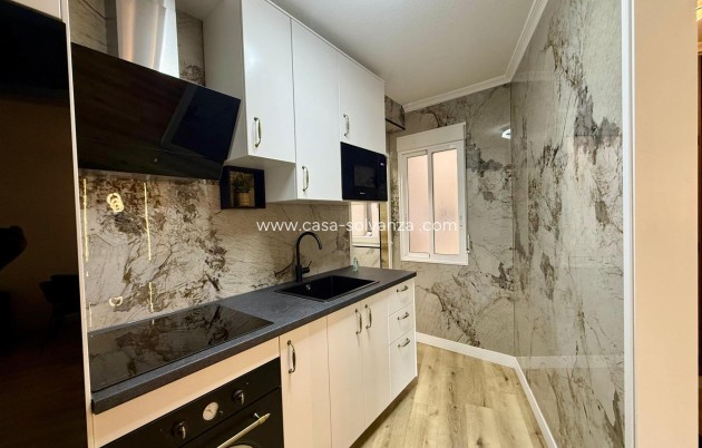 Reventa - Apartamento / piso - Torrevieja - Playa del Cura