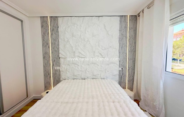 Reventa - Apartamento / piso - Torrevieja - Playa del Cura