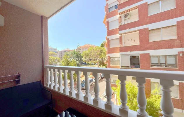 Reventa - Apartamento / piso - Torrevieja - Playa del Cura