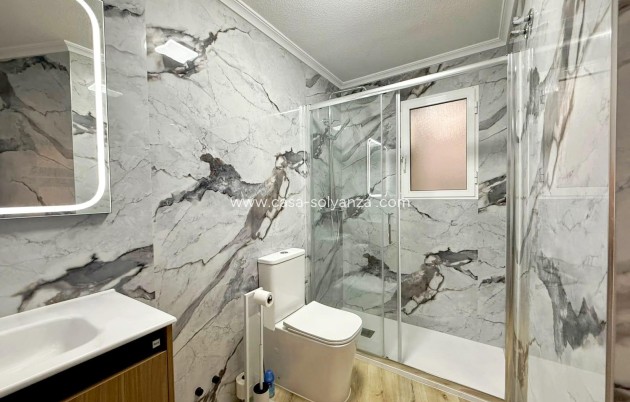 Reventa - Apartamento / piso - Torrevieja - Playa del Cura