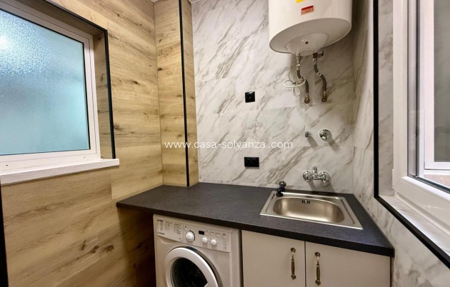 Reventa - Apartamento / piso - Torrevieja - Playa del Cura