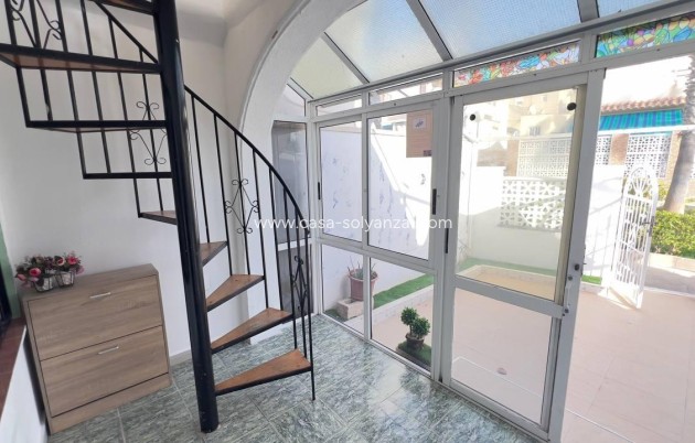 Herverkoop - Bungalow - Torrevieja - Los Balcones