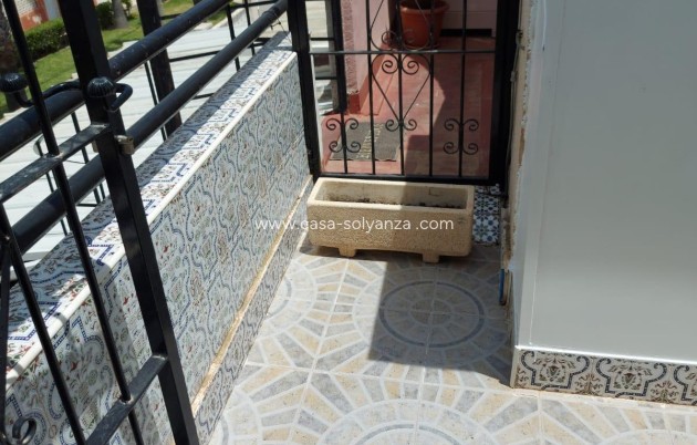 Herverkoop - Bungalow - Torrevieja - Los Balcones