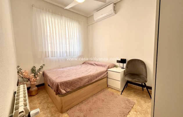 Resale - Townhouse - Villamartin - Costa Blanca