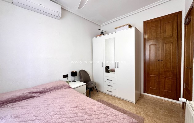 Resale - Townhouse - Villamartin - Costa Blanca