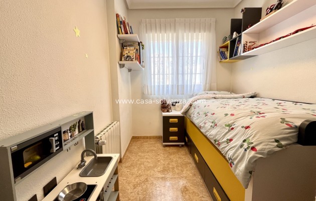Resale - Townhouse - Villamartin - Costa Blanca